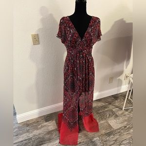 Floral V-Neck Maxi Dress
